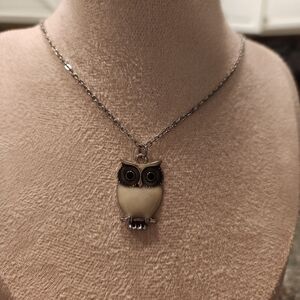 Silver-toned Owl Pendant Necklace